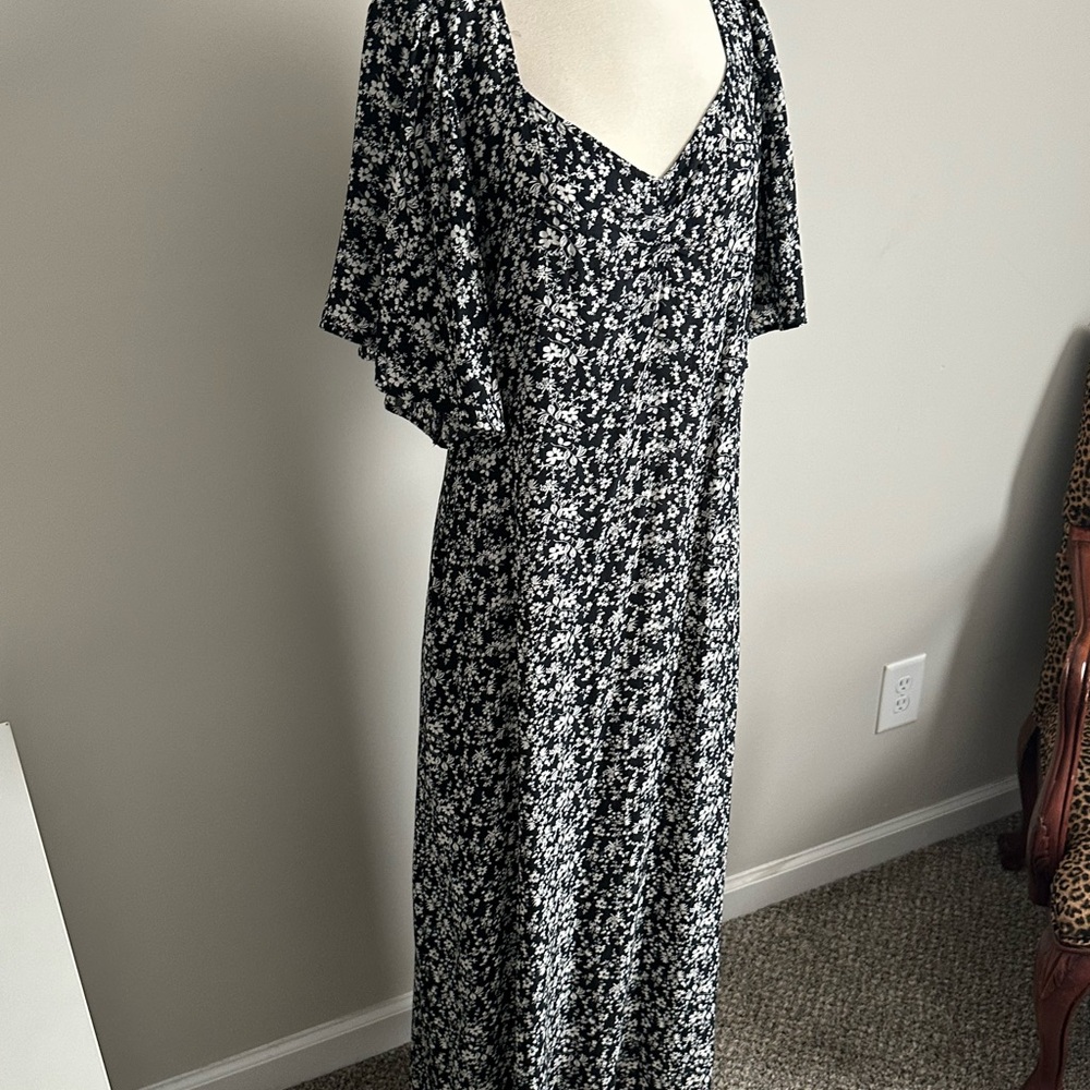 A New Day- Black and White Floral Maxi Dress